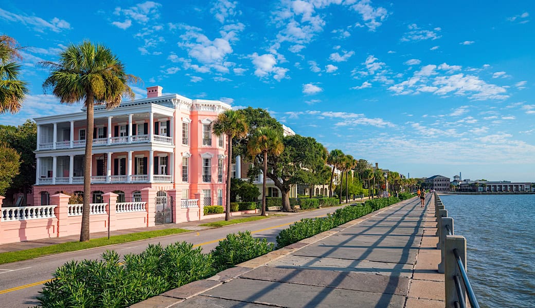 Battery Park in the historic waterfront area of Charleston, South Carolina, USA